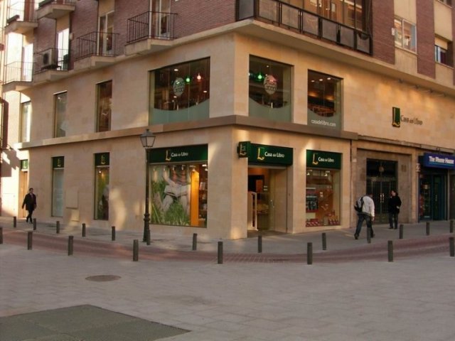 Local Comercial Fuencarral 119.