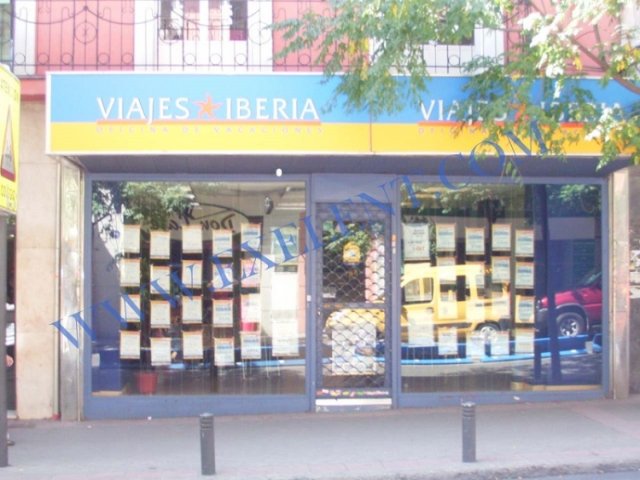 Local Comercial Francos Rodríguez 11.