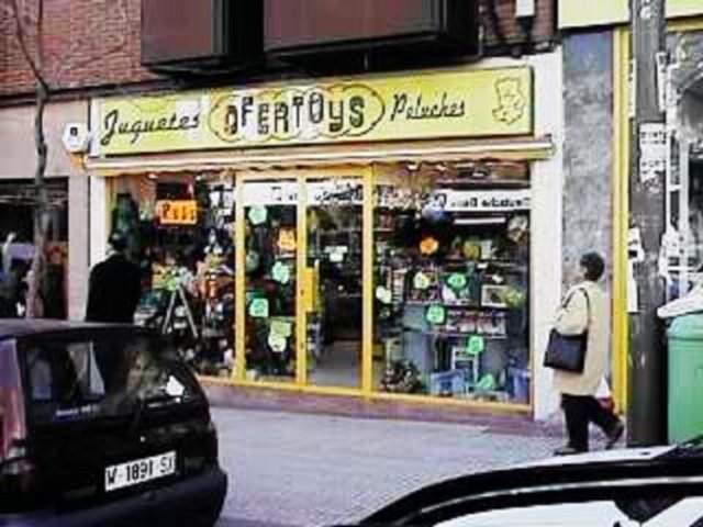 Local Comercial López de Hoyos 156.